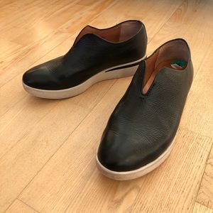 Gentle Souls by Kenneth Cole | size 8